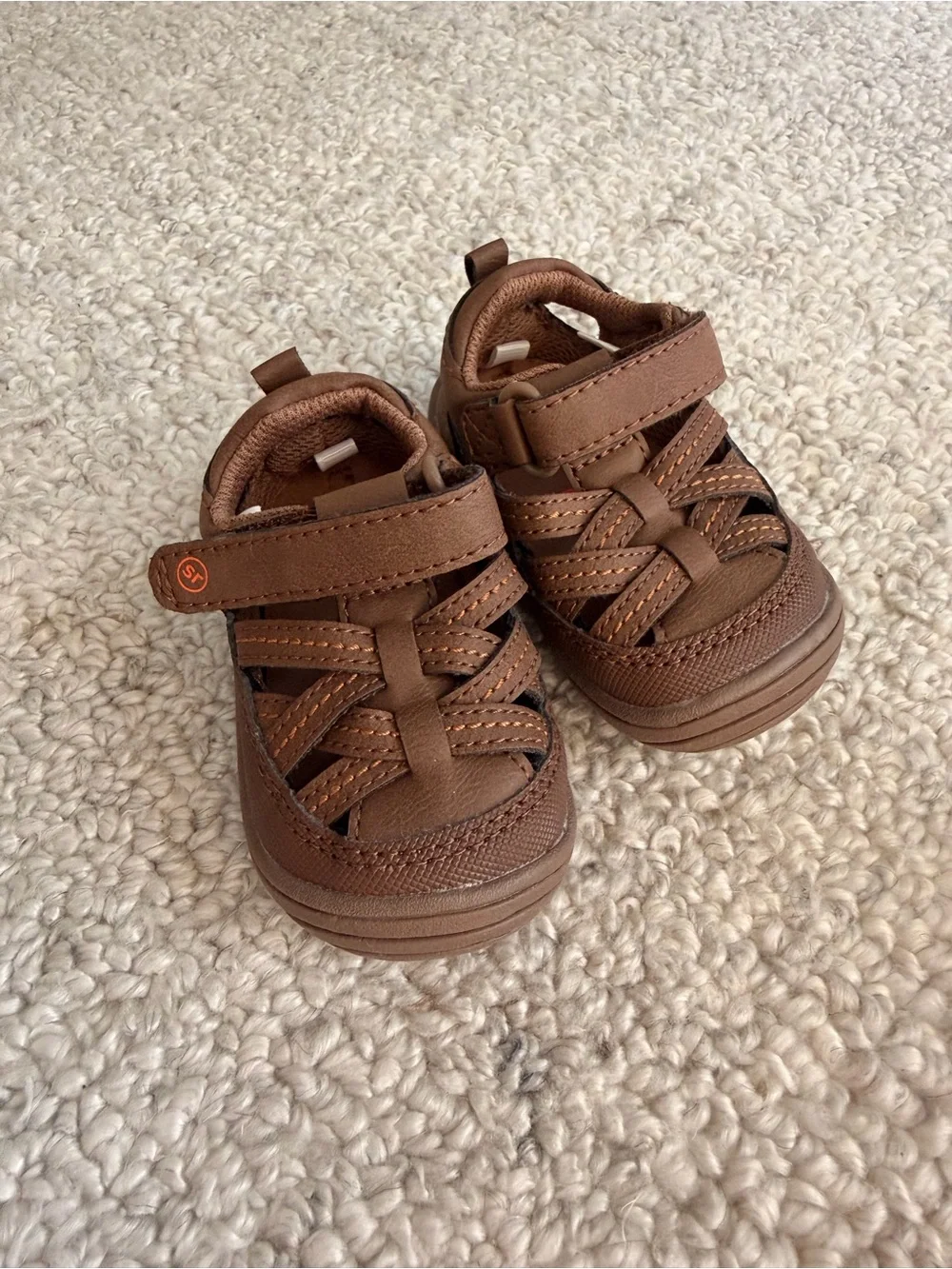 Stride Rite Toddler Kids Brown Sandal Sneakers with Hook-and-Loop Closure